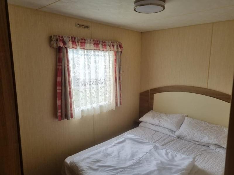 8 Berth Caravan Pg30 Chapel St. Leonards Extérieur photo
