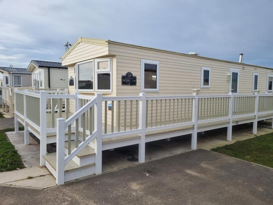 8 Berth Caravan Pg30 Chapel St. Leonards Extérieur photo